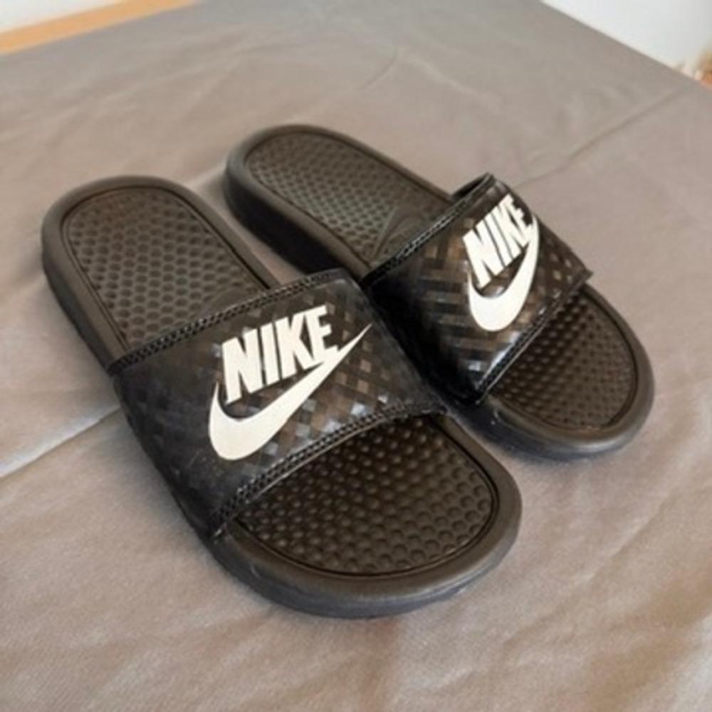 Nike Benassi JDI Big Kids Slides Black White 343881-011 Size 5Y